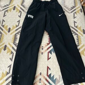 Nike TCU team issues rain gear size medium